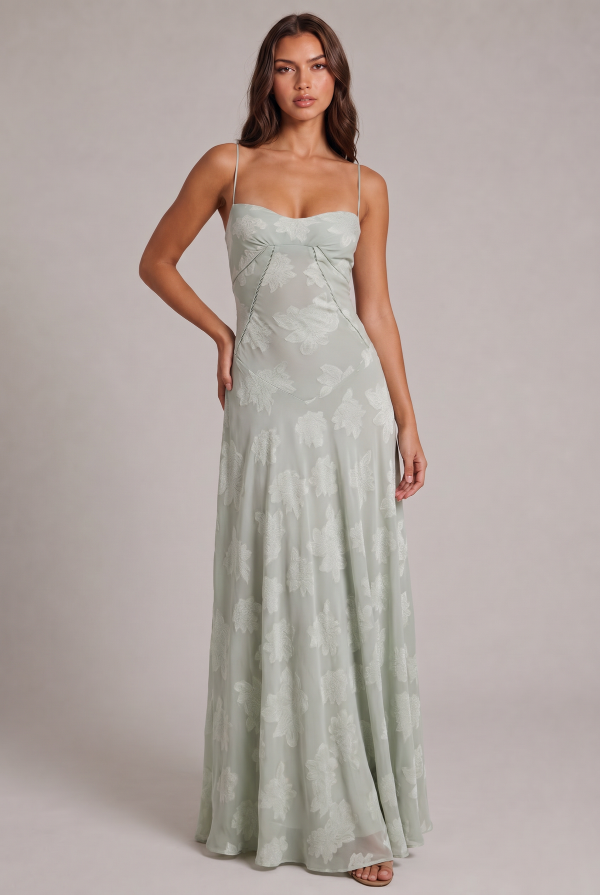 Bella Rosia Suknia Maxi