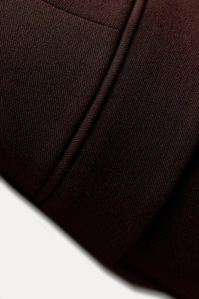 Olivia Oxford Czekoladowa Marynarka