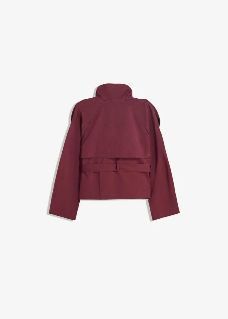 Krótki płaszcz trenczowy