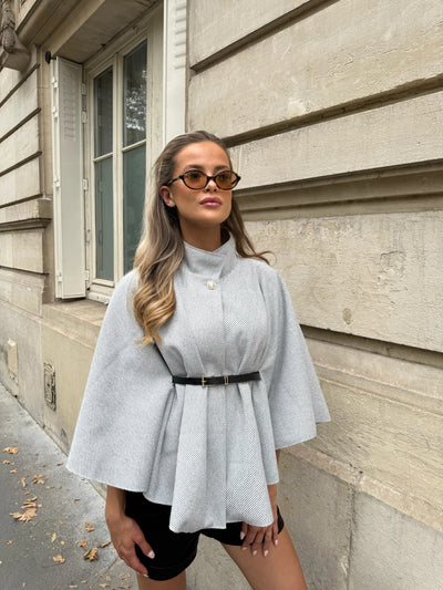 Stylowa Peleryna z Paskiem